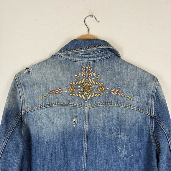 Free People Moonchild Embroidered Distressed Shirt Jean Jacket - Picture 8 of 9